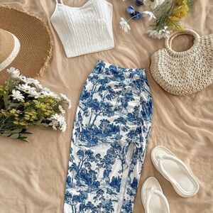 SHEIN White Ribbed Crop Top